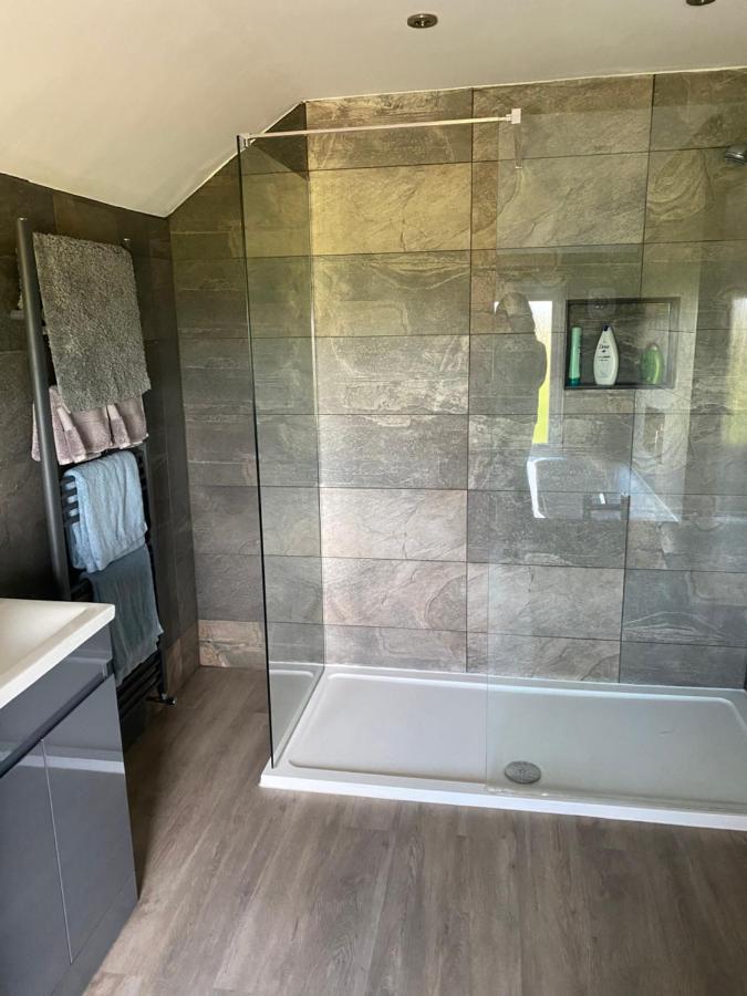 דיימצ'רץ' Waterside Guesthouse מראה חיצוני תמונה